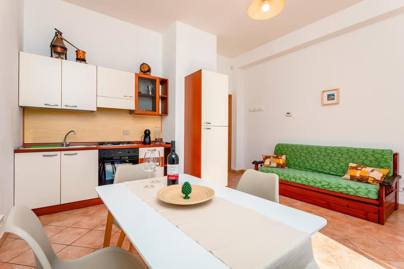 Appartement Camia Etna House à Piedimonte Etneo Extérieur photo