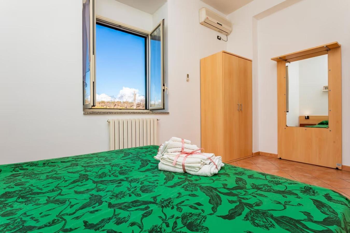 Appartement Camia Etna House à Piedimonte Etneo Extérieur photo